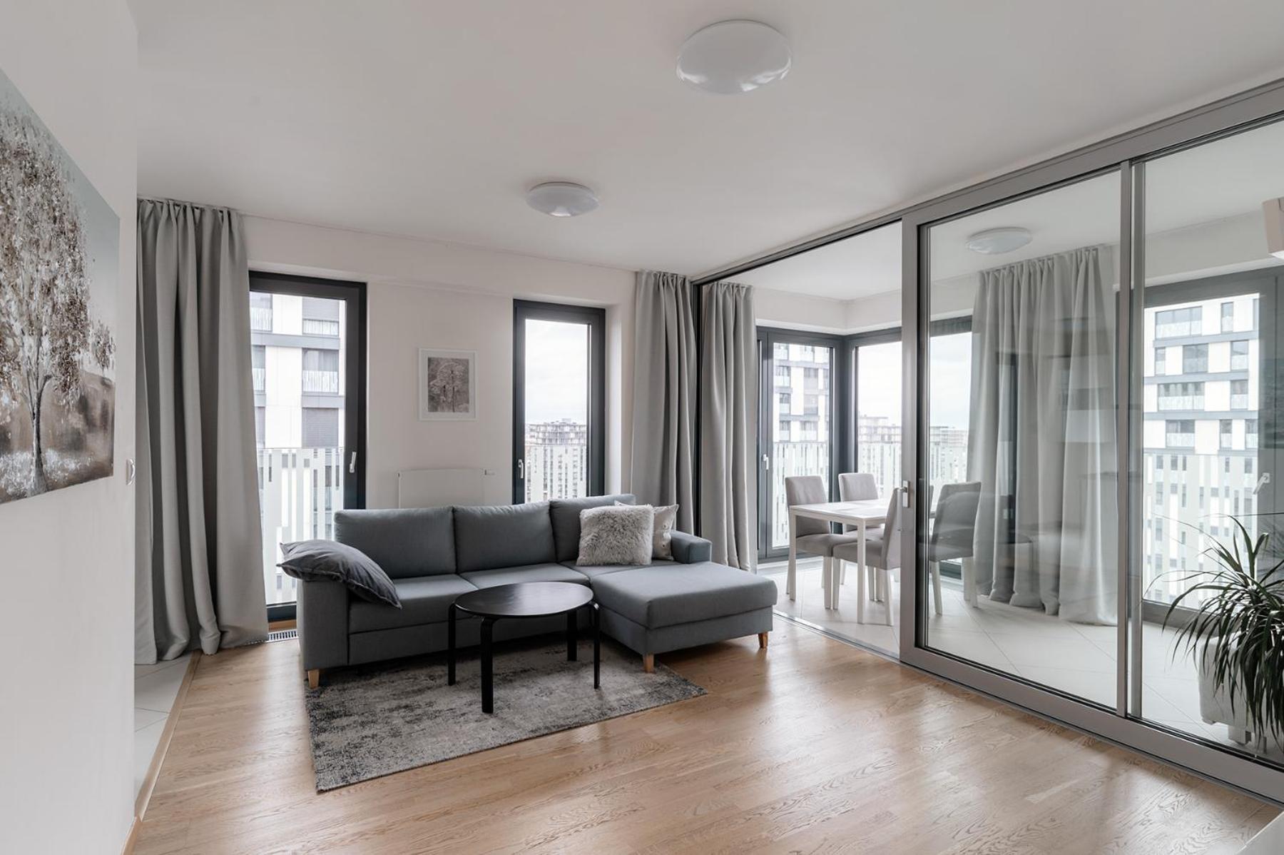 Garden Towers Apartment Прага Екстериор снимка